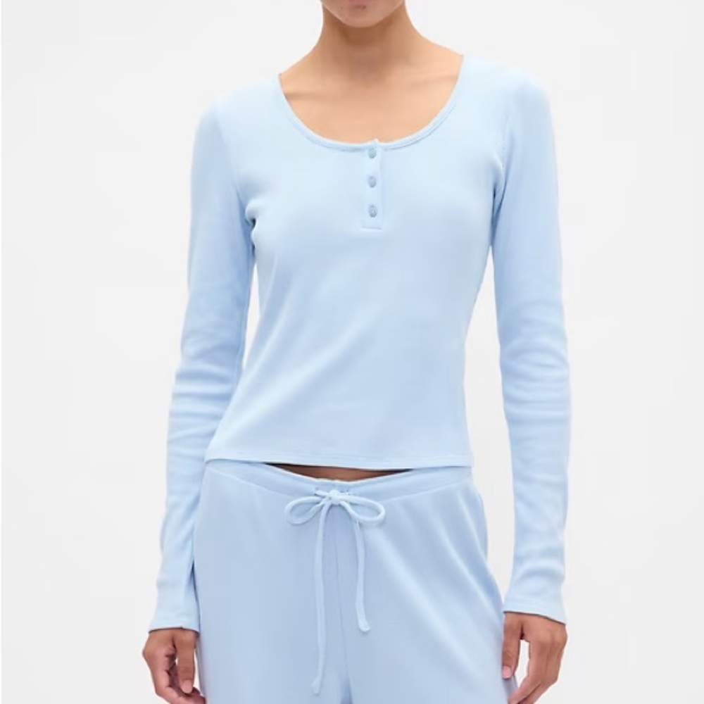 NWT Gap Light Blue Long Sleeve Henley Waffle Knit Top | Medium